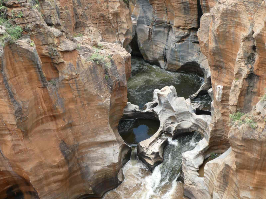 un autre point de vue sur les marmites Les bournes luck potholes
